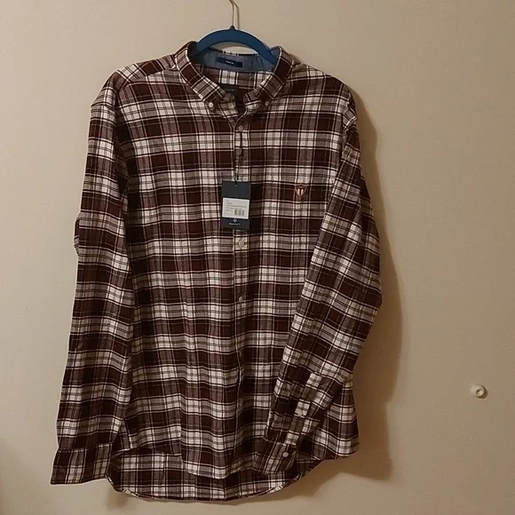 Mens button down - Picture 1 of 5